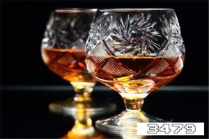 白兰地为什么叫见风倒，白兰地是甜的还是苦的