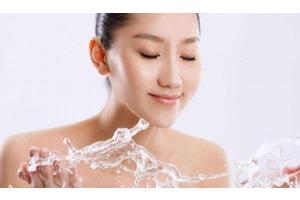 如何紧致脸部皮肤，脸部皮肤紧致护理方法