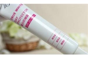 肤色不均用什么颜色隔离霜，这个颜色让肤色自然