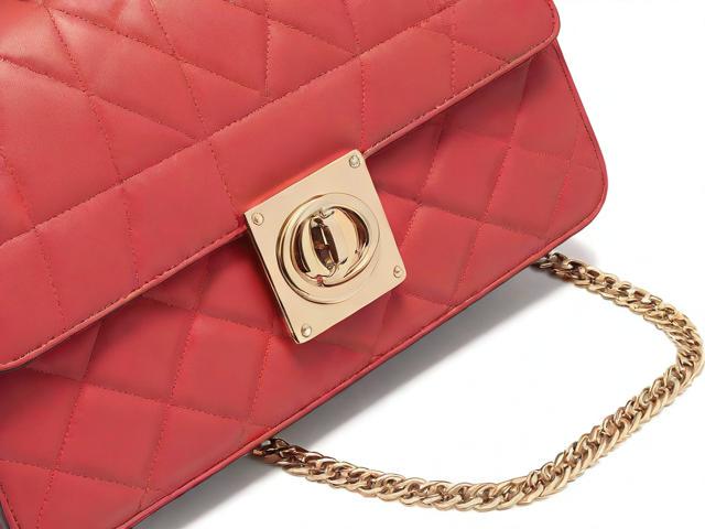 {迪奥官网新品女包，时尚指南与选购攻略}