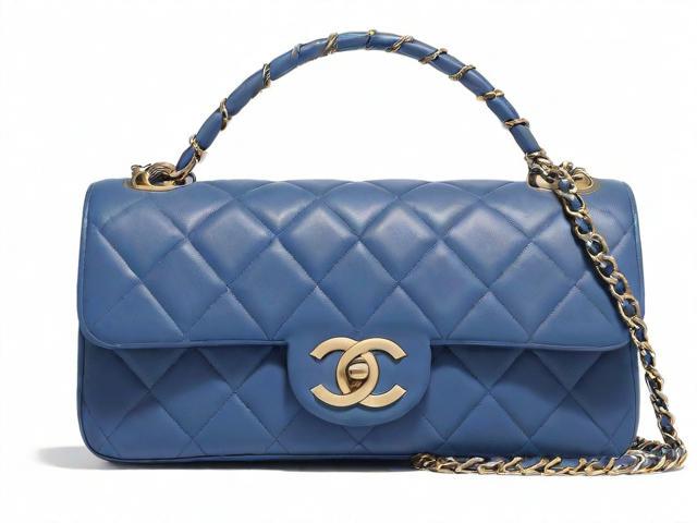 香奈儿蔚蓝，浓香与淡香之争，如何选择？