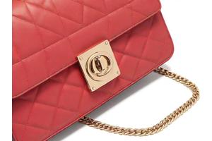 {迪奥官网新品女包，时尚指南与选购攻略}