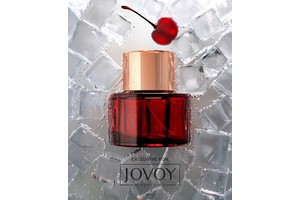 New Notes联乘Jovoy推出独家香氛：Cherry Prosecco