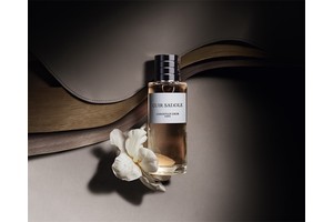 Dior Cuir Saddle 「限量版」香水